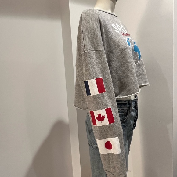 Urban Outfitters Long Sleeve - Picture 2 of 6